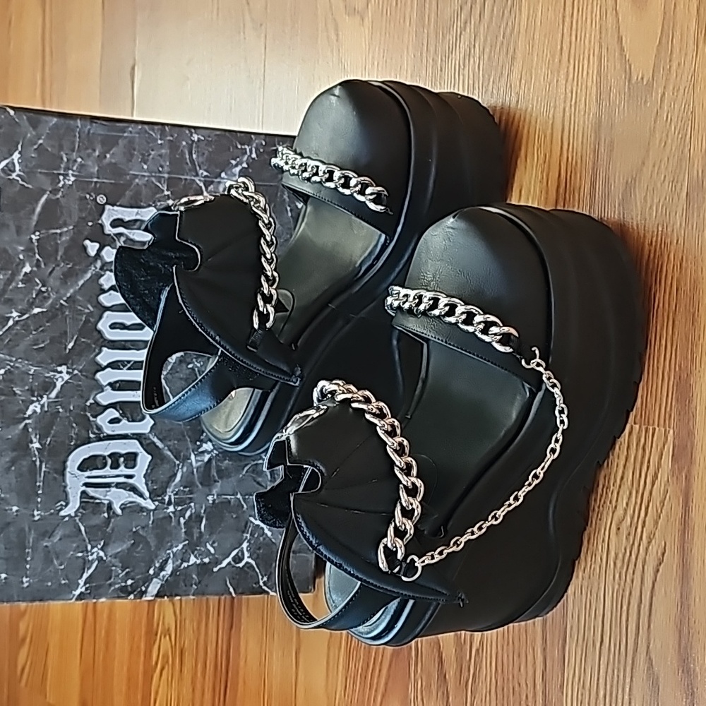 Demonia Wave 20